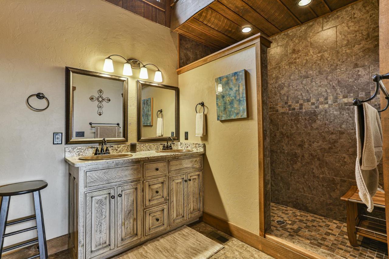 Eagles Crest - Long Range Layered Mountain Views In Peaceful Neighborhood! Villa Mineral Bluff Екстериор снимка