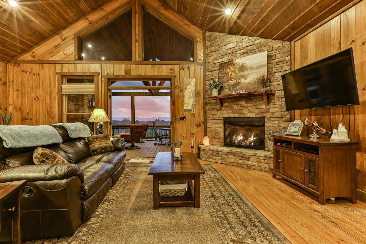 Eagles Crest - Long Range Layered Mountain Views In Peaceful Neighborhood! Villa Mineral Bluff Екстериор снимка